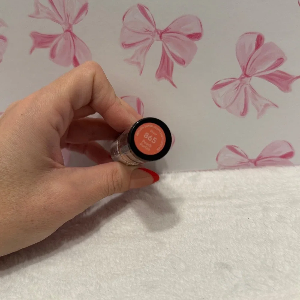 Revlon Super‎ Lustrous Lipstick 865 Peach Petal Peachy Pink Cream Finish